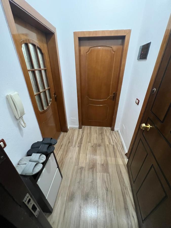 Apartamento Sjsjksdbbd Tirana Exterior foto